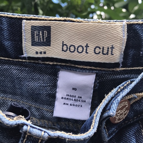 Gap Girls Bootcut embroidered butterfly jeans 🦋 - Picture 8 of 11